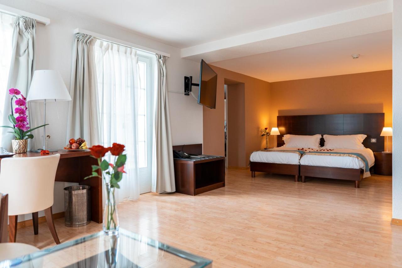 Swiss Hotel La Couronne Авоншес Екстериор снимка